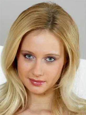 djavulscamilla image 1